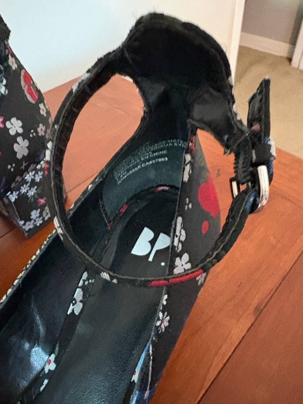 Floral Tapestry Block Heel Mary Jane Pumps Ankle Strap BP Black Shoes 7.5 - Picture 8 of 8